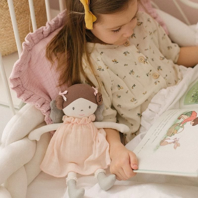Poupée Chiffon Coton Bio Angelina Robe Mousseline Rose 33cm Bonikka - Poupée Bio – Image 5
